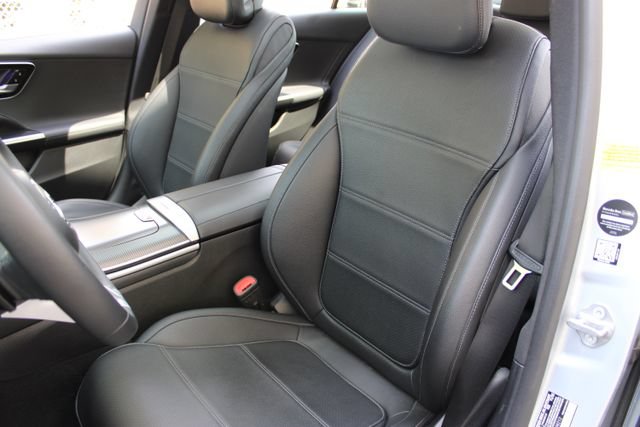 Used 2023 Mercedes-Benz C 300 Sedan image 10