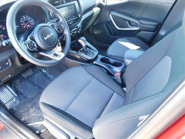 Used 2022 Kia Soul LX FWD image 16