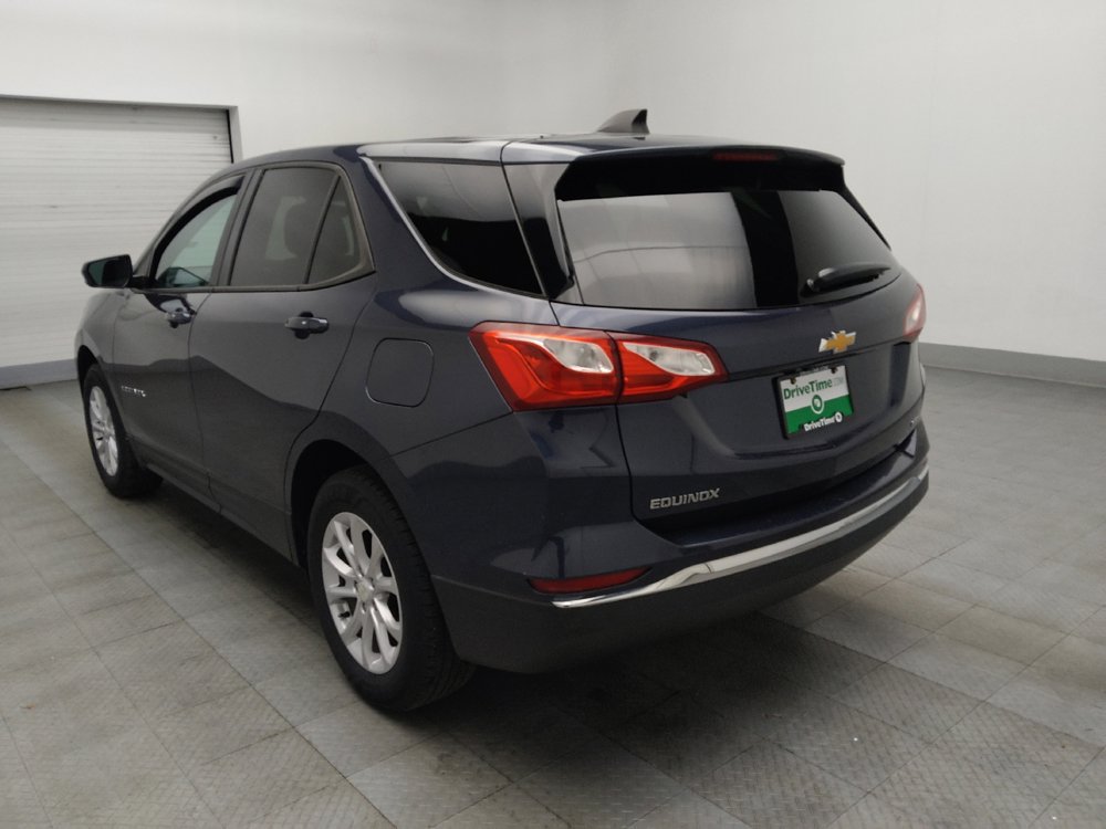 Used 2018 Chevrolet Equinox LS w/ LPO, Cargo Package AWD/4WD image 5