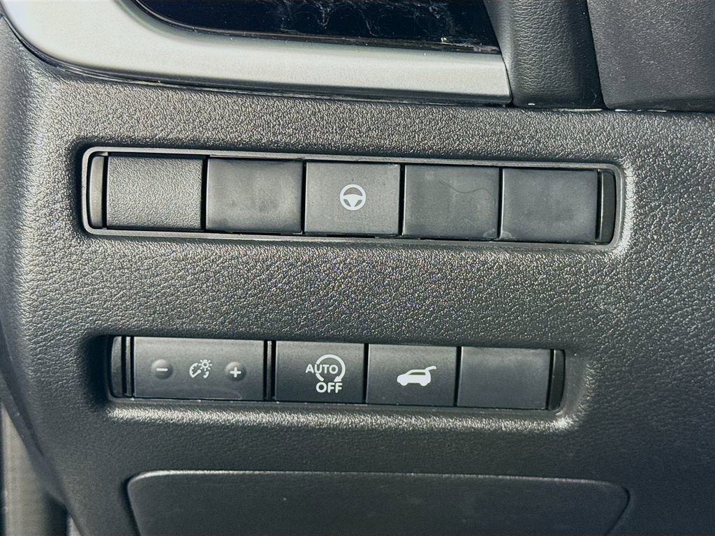 Certified 2024 Nissan Rogue SL image 19