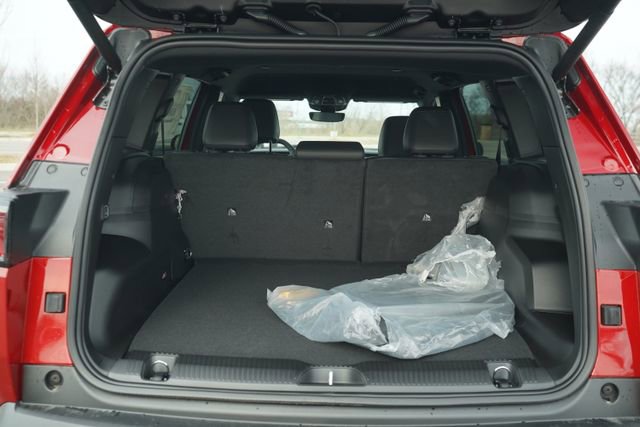 New 2026 Jeep Cherokee Limited image 16