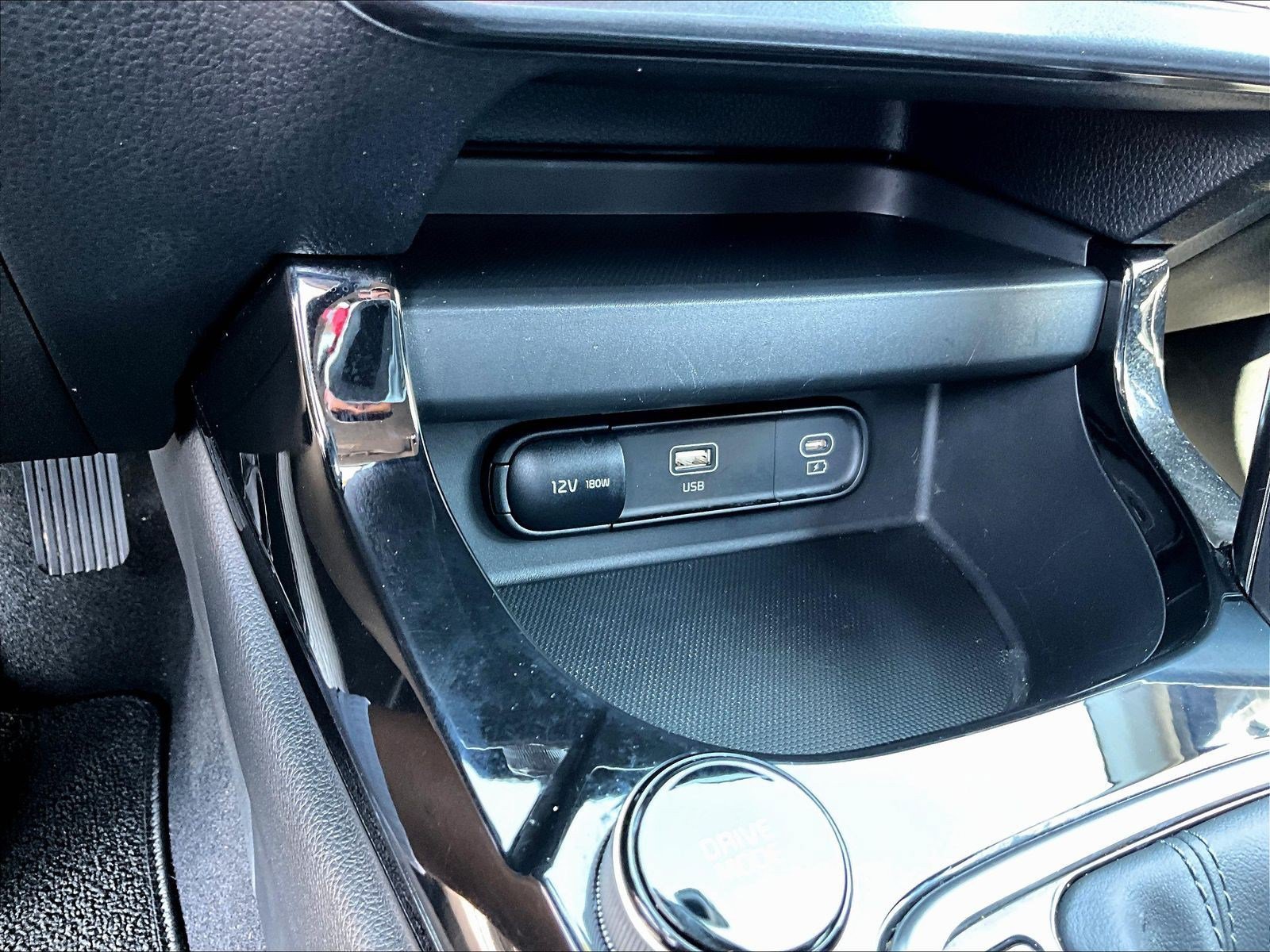 Used 2024 Kia Seltos S FWD image 16
