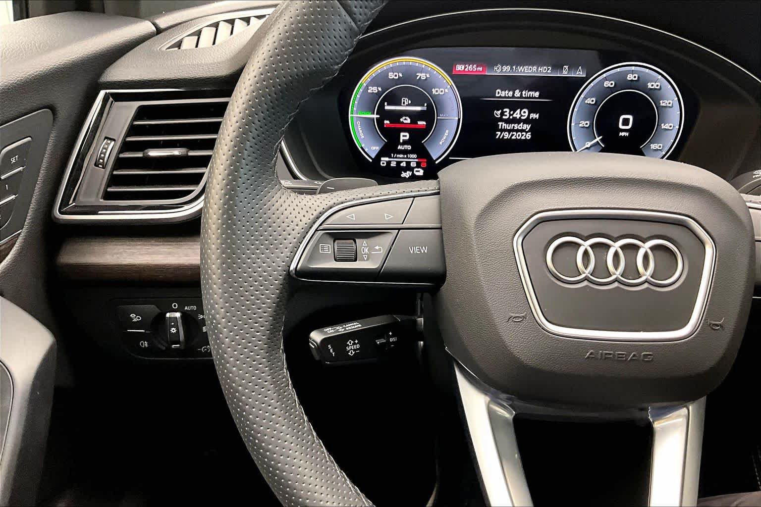 Used 2024 Audi Q5 e Prestige w/ Prestige Package AWD/4WD image 24
