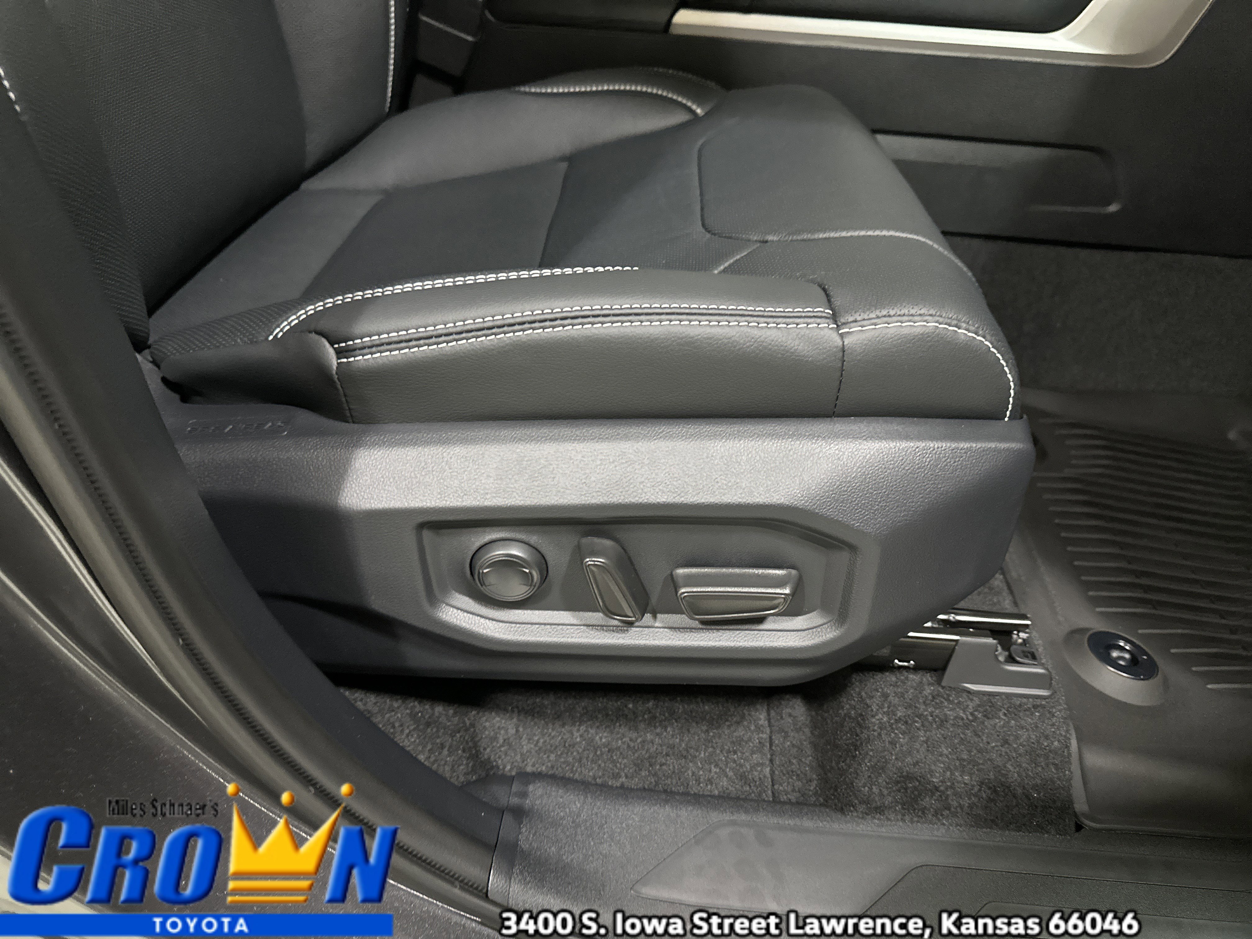 New 2026 Toyota Tundra Limited image 37