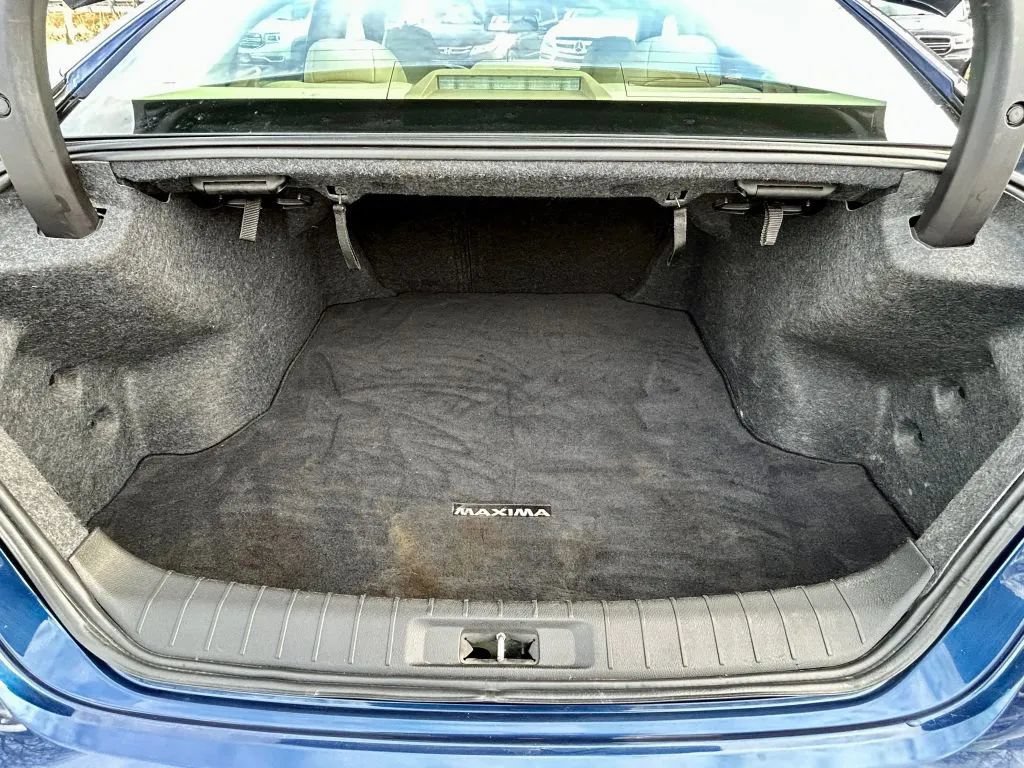 Used 2020 Nissan Maxima 3.5 SV w/ Floor Mat Group FWD image 14