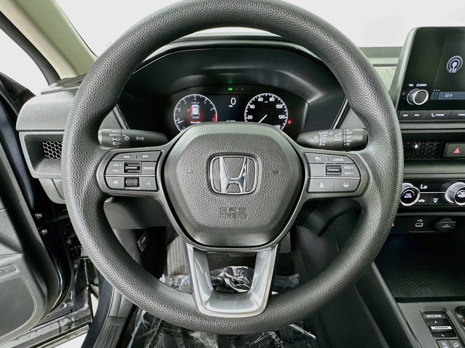 Used 2025 Honda CR-V LX image 11