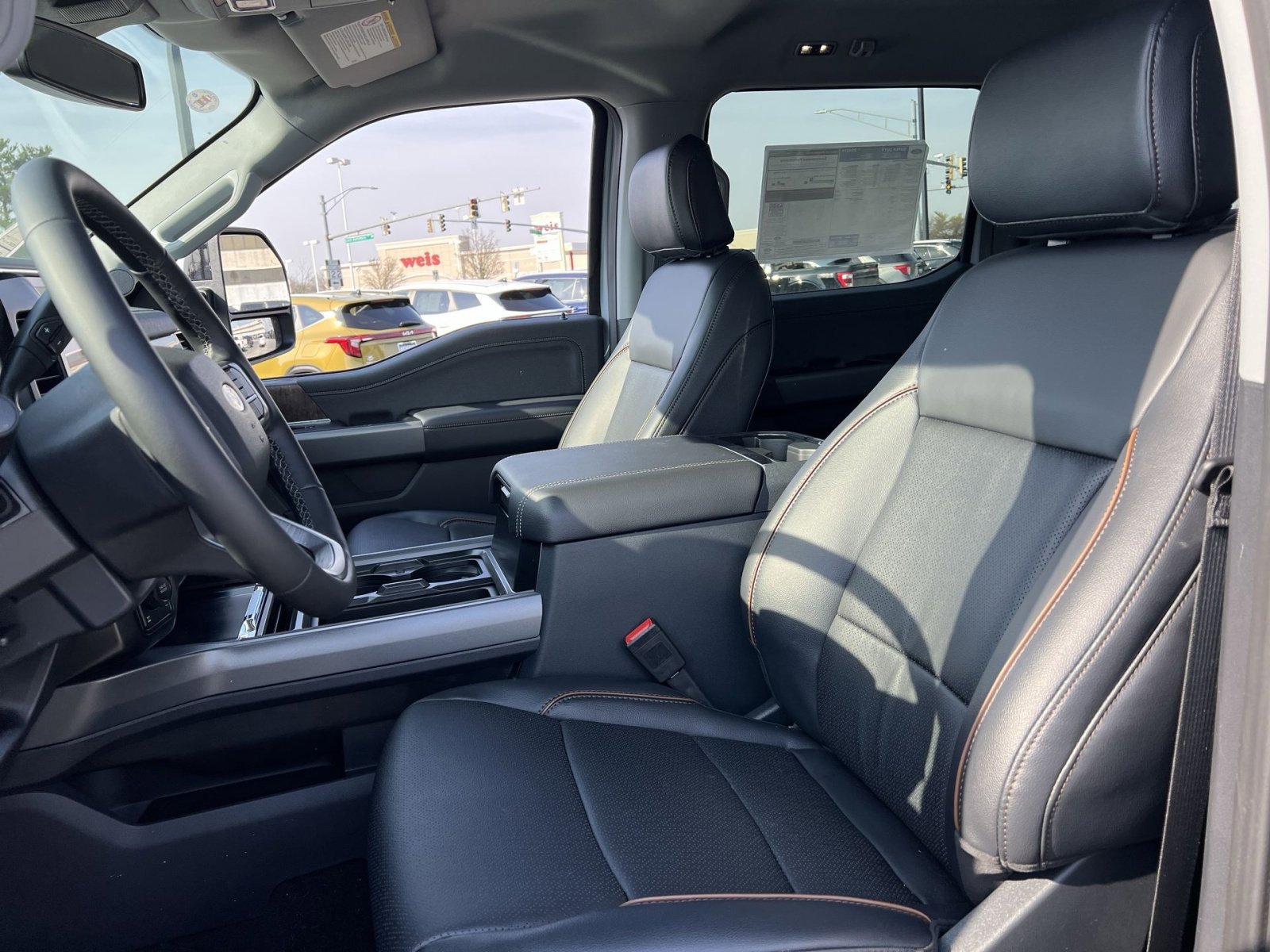 New 2026 Ford F250 Lariat w/ Lariat Premium Package AWD/4WD image 13