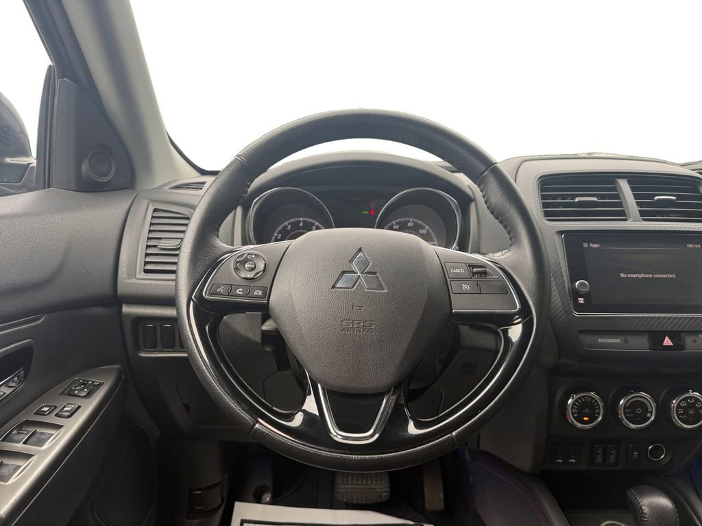 Used 2019 Mitsubishi Outlander Sport SE FWD image 12
