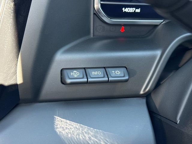Used 2024 GMC Sierra 1500 AT4X image 29