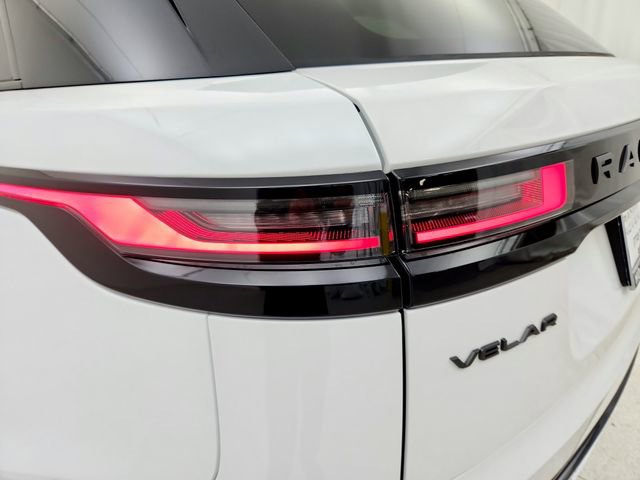 New 2025 Land Rover Range Rover Velar Dynamic SE image 35