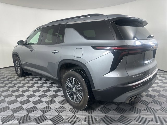 Used 2024 Chevrolet Traverse LT image 6