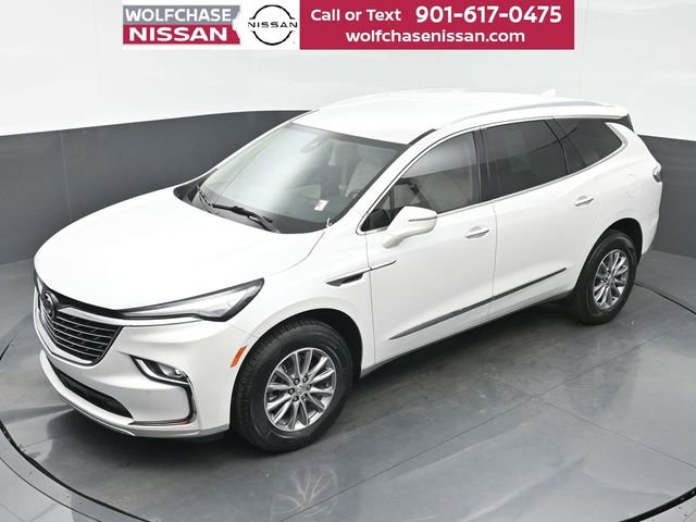 Used 2023 Buick Enclave Essence image 29