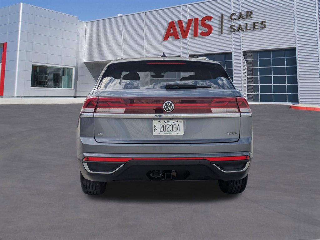 Used 2025 Volkswagen Atlas Cross Sport SE image 7