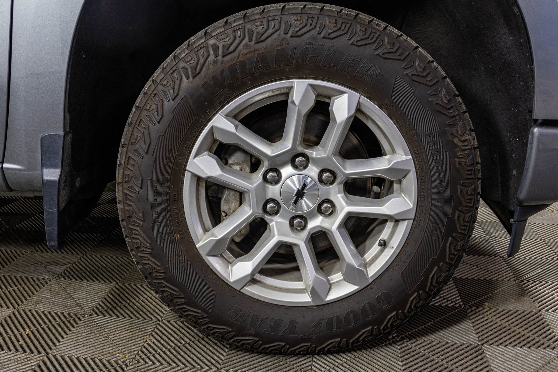 Used 2023 Chevrolet Silverado 1500 RST w/ LPO, Liner Protection Package image 54