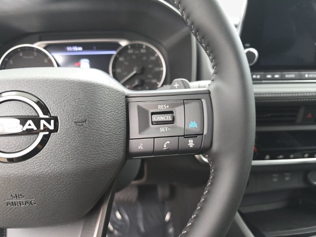 New 2026 Nissan Rogue Dark Armor FWD image 18