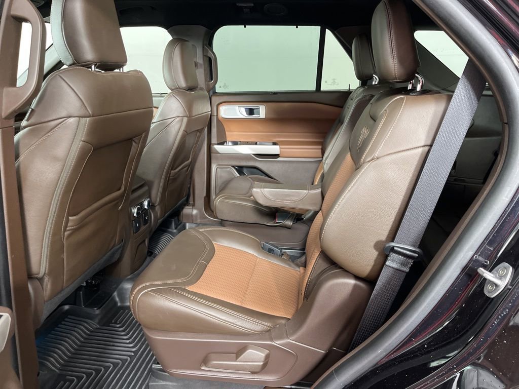 Used 2022 Ford Explorer King Ranch w/ Technology Package image 25