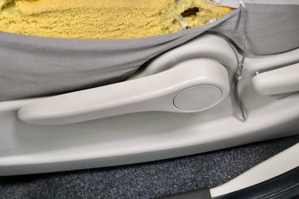 Used 2010 Nissan Cube 1.8 S w/ Interior Designer Pkg image 23