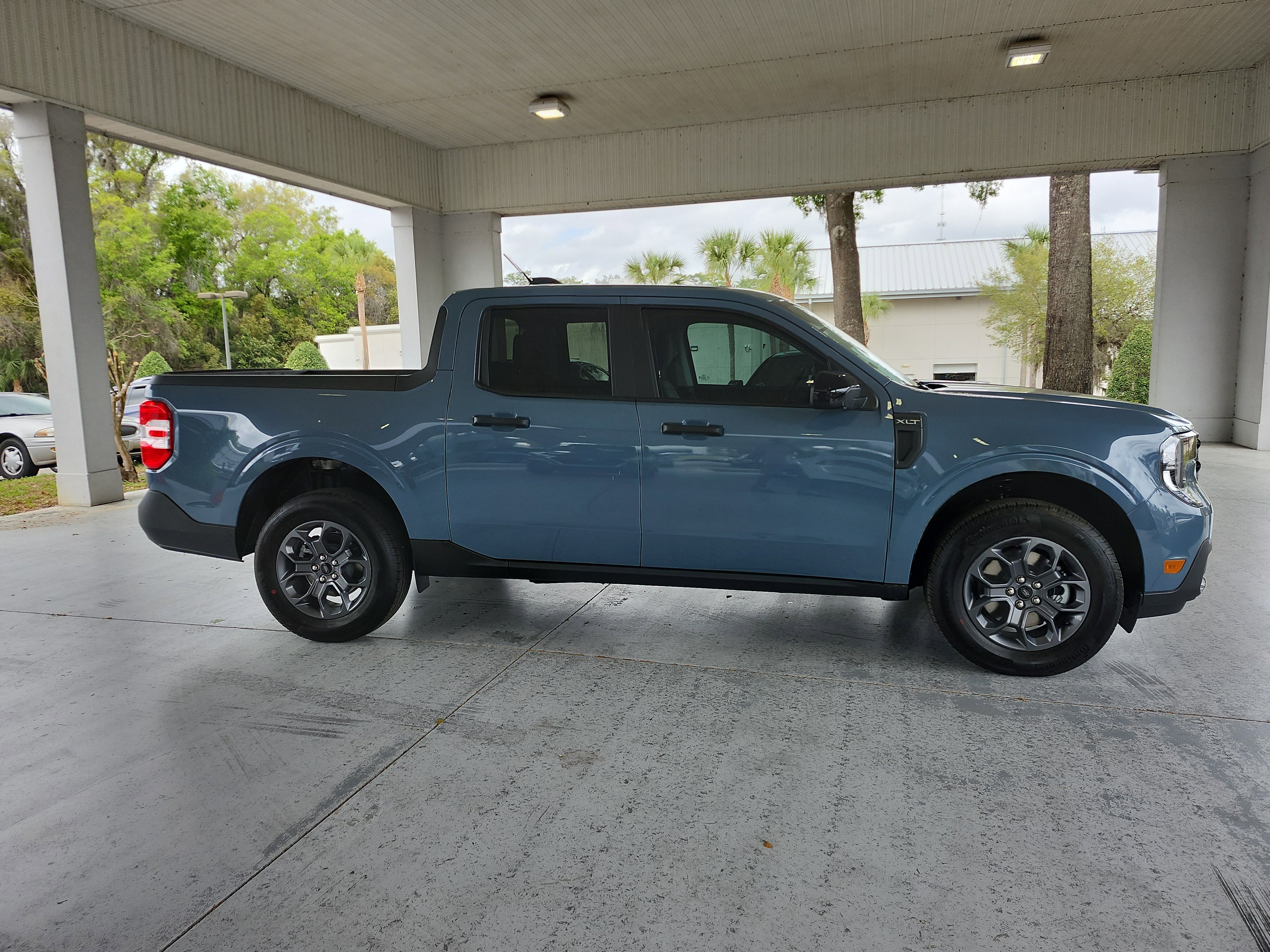 New 2026 Ford Maverick XLT w/ XLT Luxury Package AWD/4WD image 6