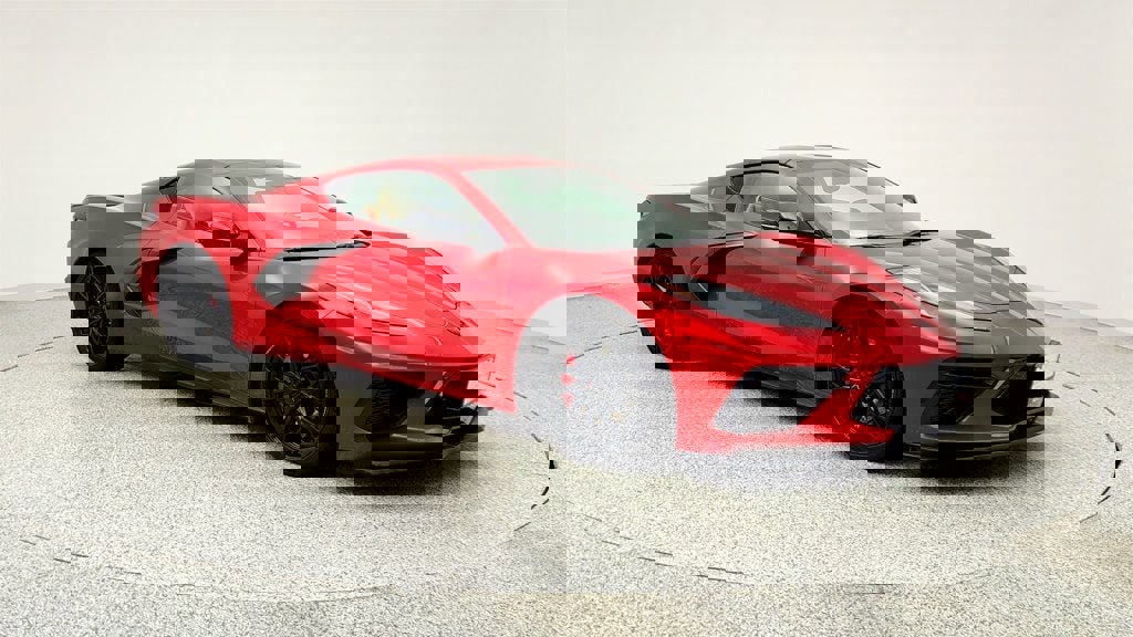 Used 2025 Chevrolet Corvette Stingray Preferred Cpe w/ Body-Color Dual Roof Package RWD image 3