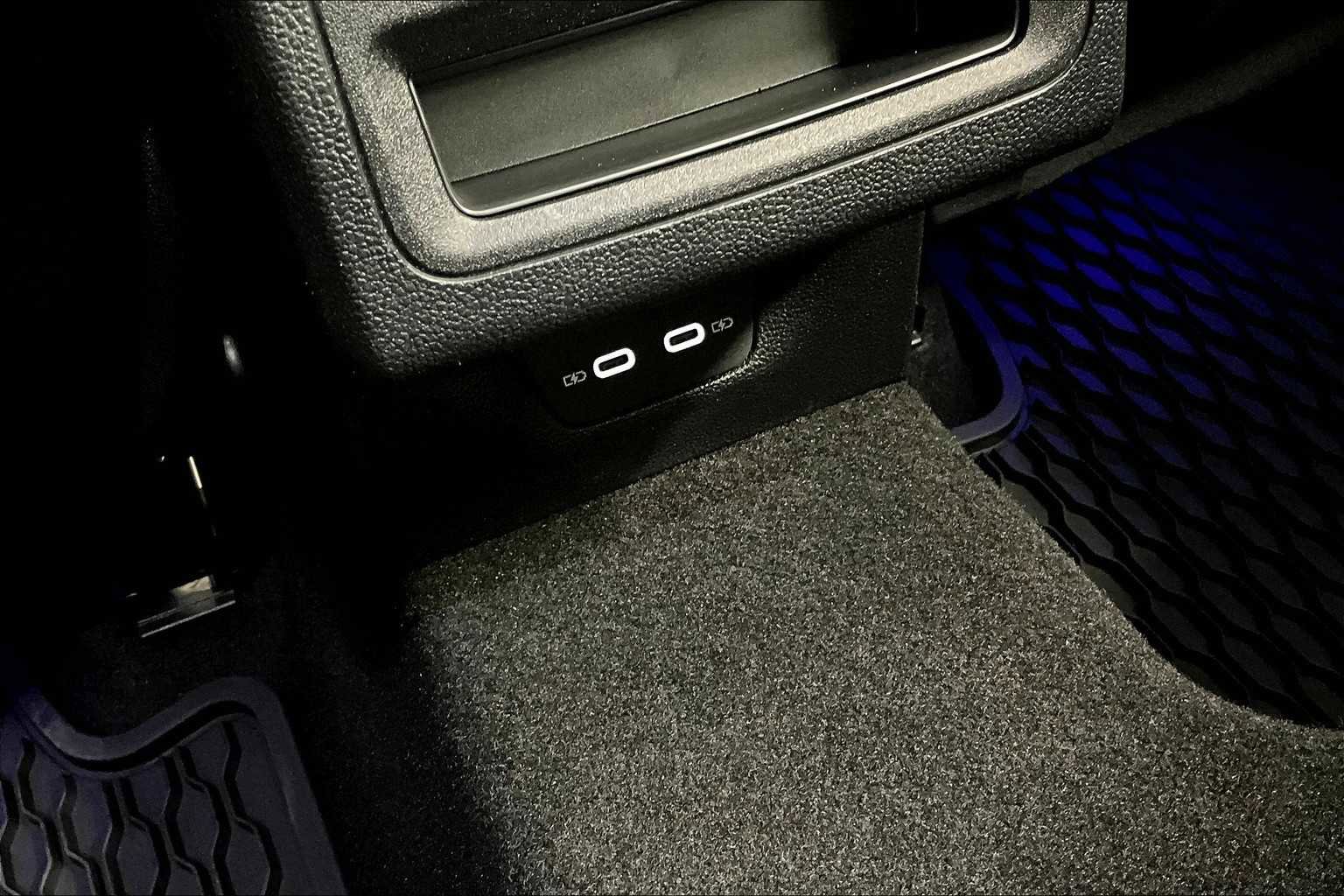 New 2025 Volkswagen GTI SE image 22