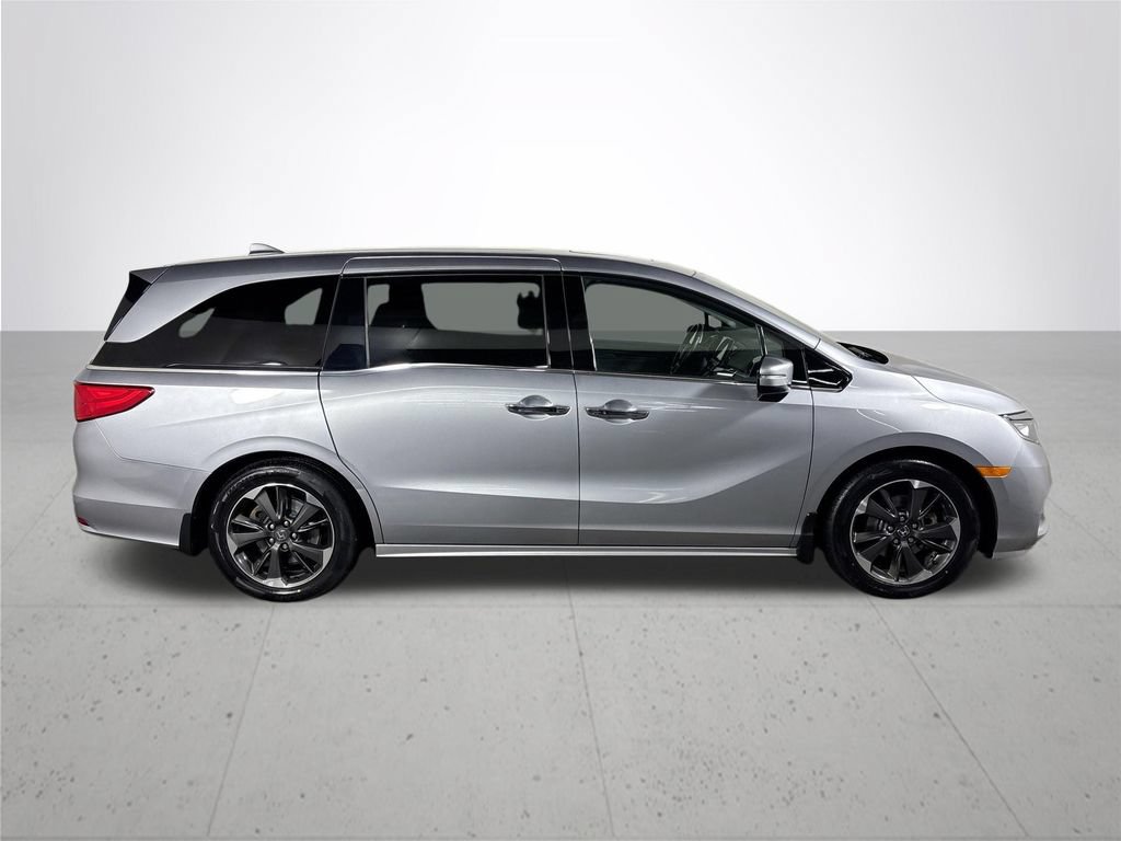 Used 2023 Honda Odyssey Elite image 5