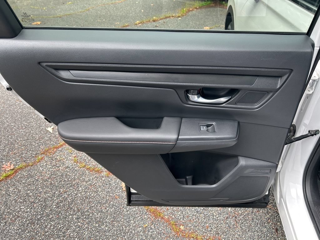 Used 2025 Honda CR-V Sport-L image 25