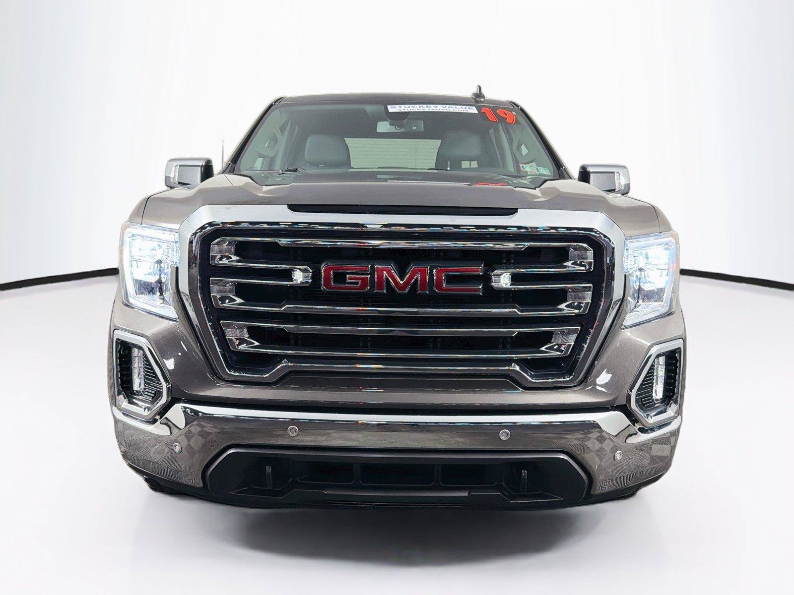 Used 2019 GMC Sierra 1500 SLT w/ Driver Alert Package I AWD/4WD image 6