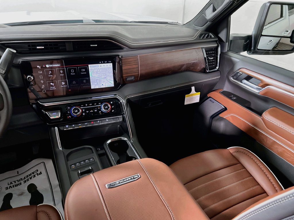 New 2026 GMC Sierra 3500 Denali Ultimate AWD/4WD image 19