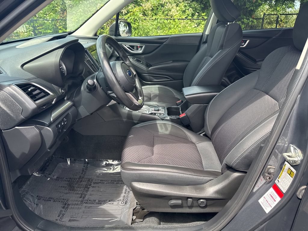 Used 2021 Subaru Forester Premium AWD/4WD image 13