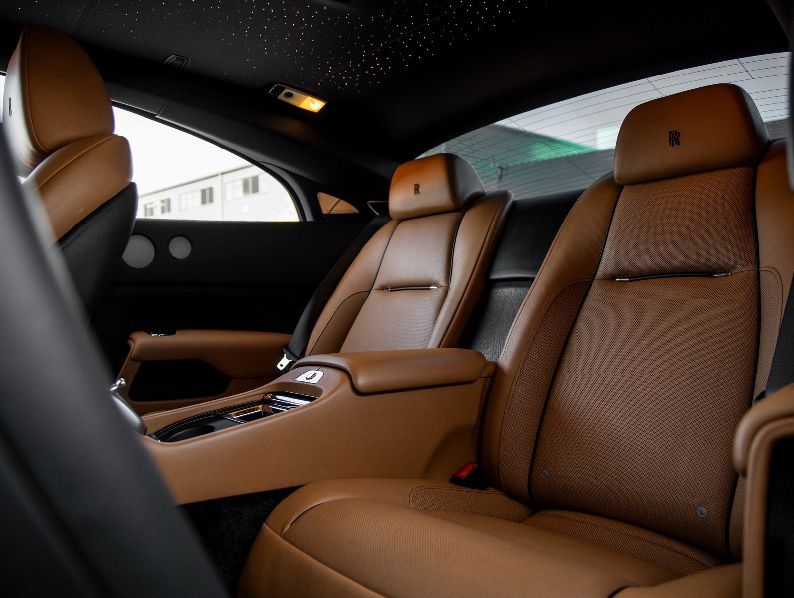 Used 2017 Rolls-Royce Wraith image 38