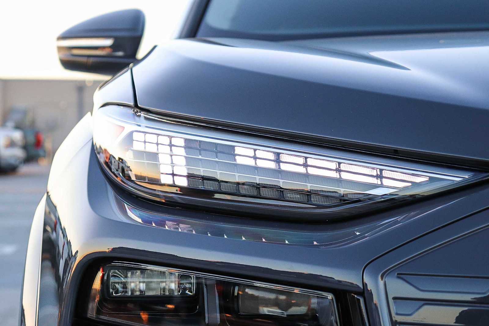 Used 2025 Audi Q6 e-tron Premium Plus w/ Premium Plus image 9