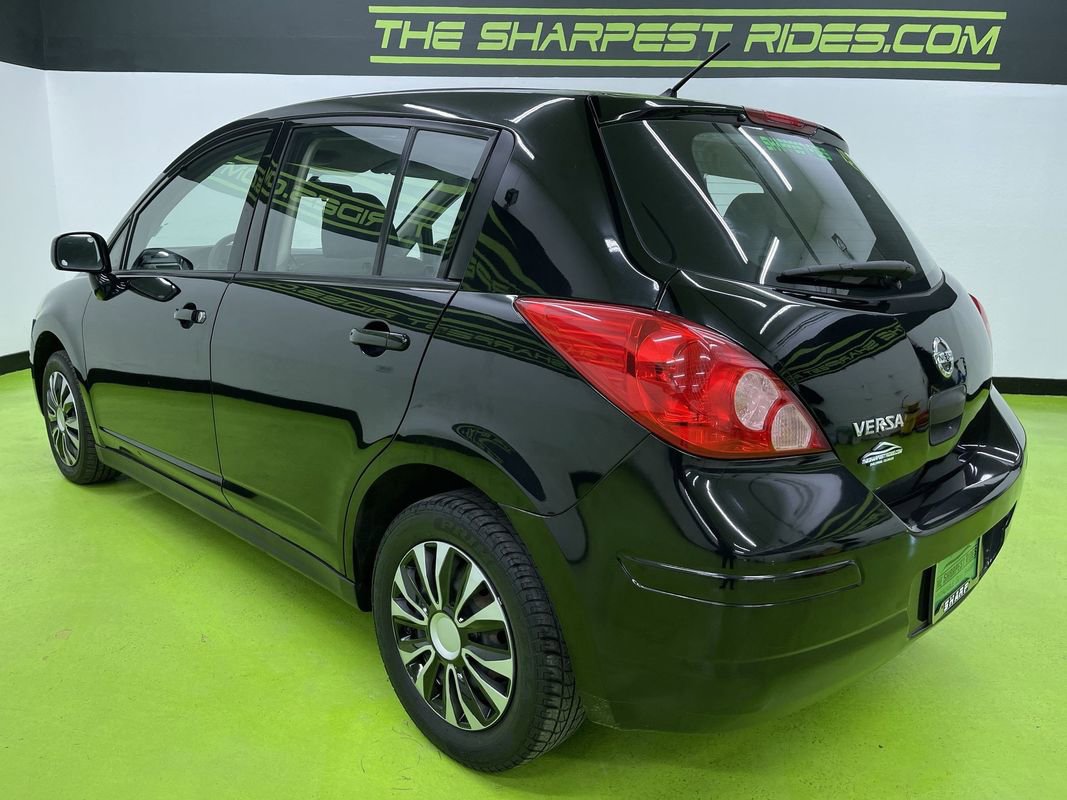 Used 2012 Nissan Versa 1.8 S image 7