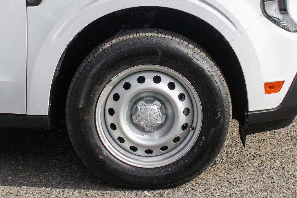 Used 2025 Ford Maverick XLT w/ Equipment Group 302A image 43