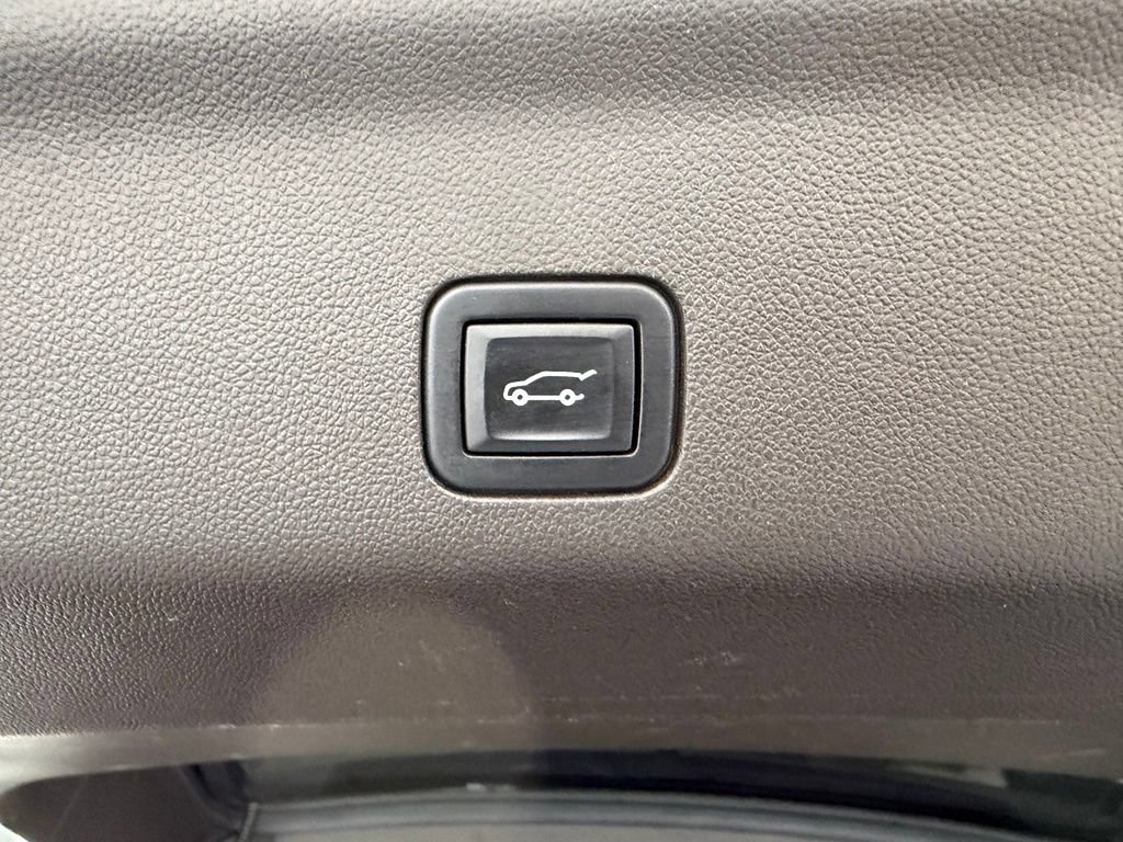 Used 2021 GMC Yukon SLT w/ SLT Luxury Plus Package AWD/4WD image 36