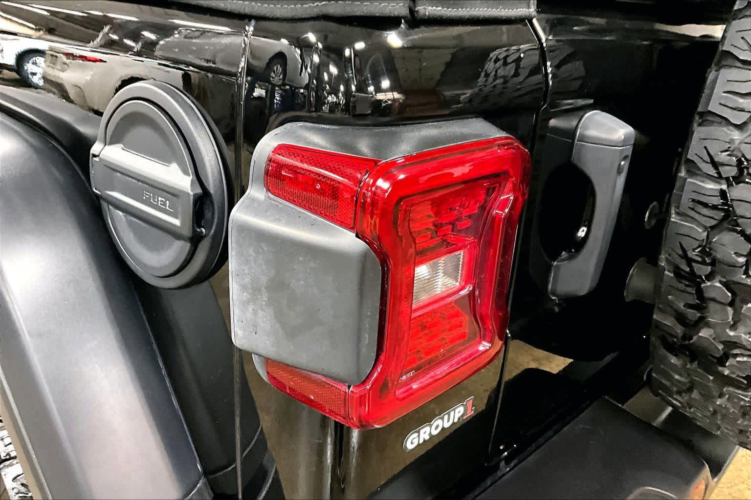 Used 2024 Jeep Wrangler Unlimited Rubicon image 26
