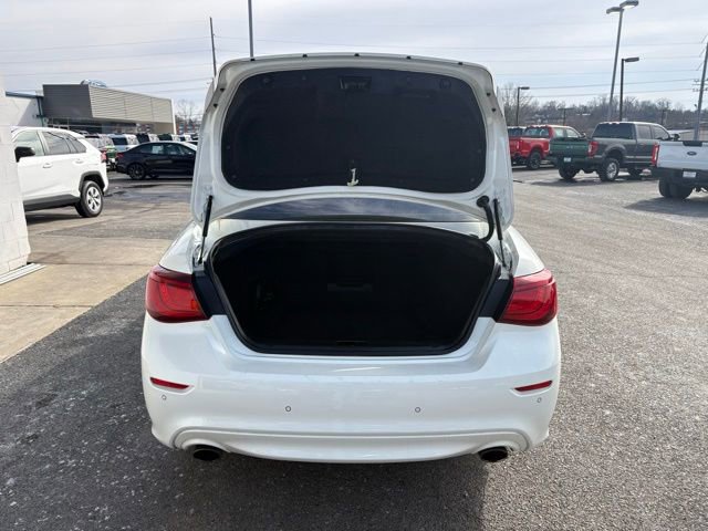 Used 2017 INFINITI Q70 L 3.7 w/ Deluxe Touring Package image 33