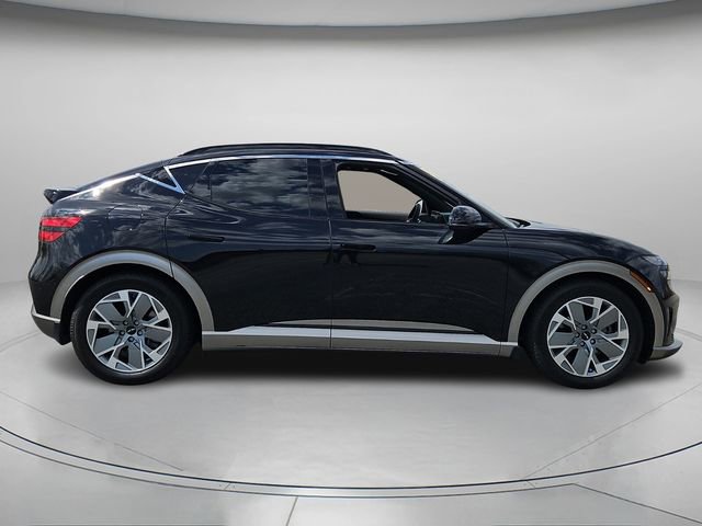 Used 2024 Genesis GV60 RWD image 4