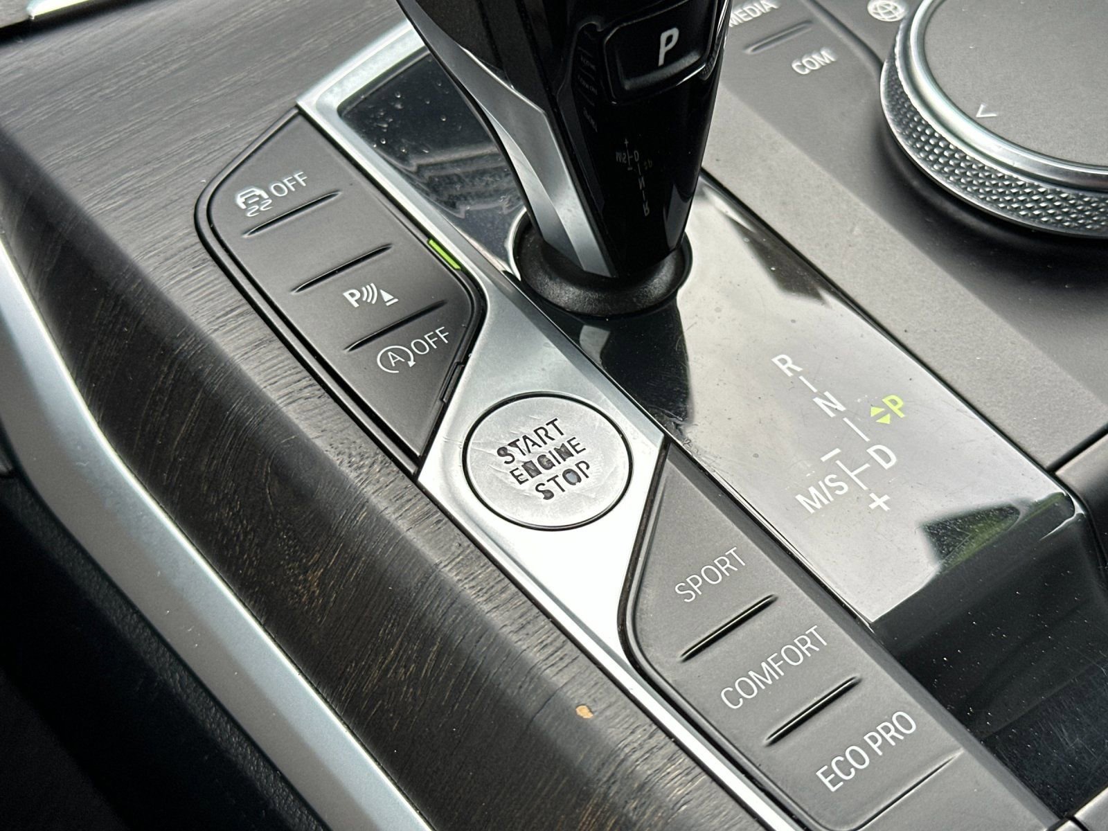 Used 2023 BMW 430i Convertible w/ Premium Package image 22