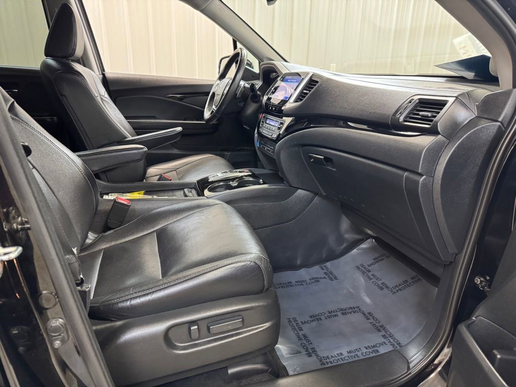 Used 2016 Honda Pilot Elite image 30
