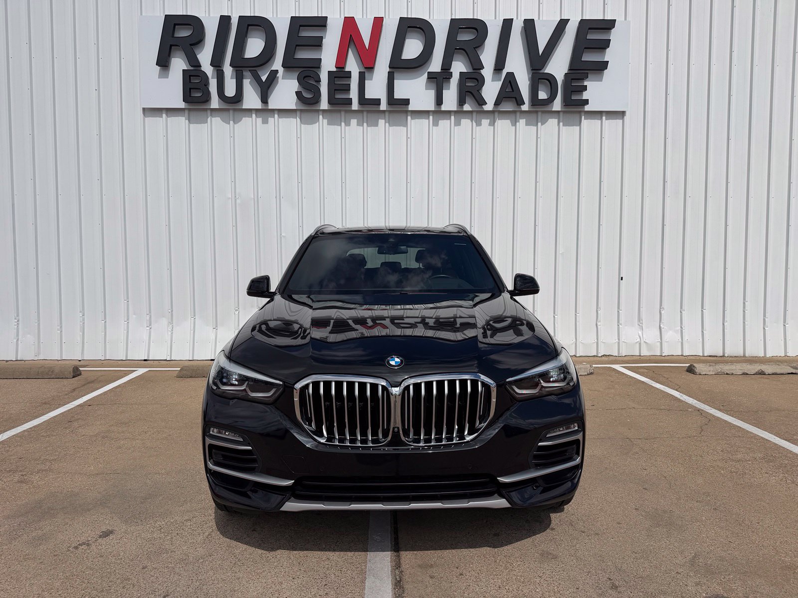 Used 2021 BMW X5 sDrive40i w/ Premium Package RWD image 11