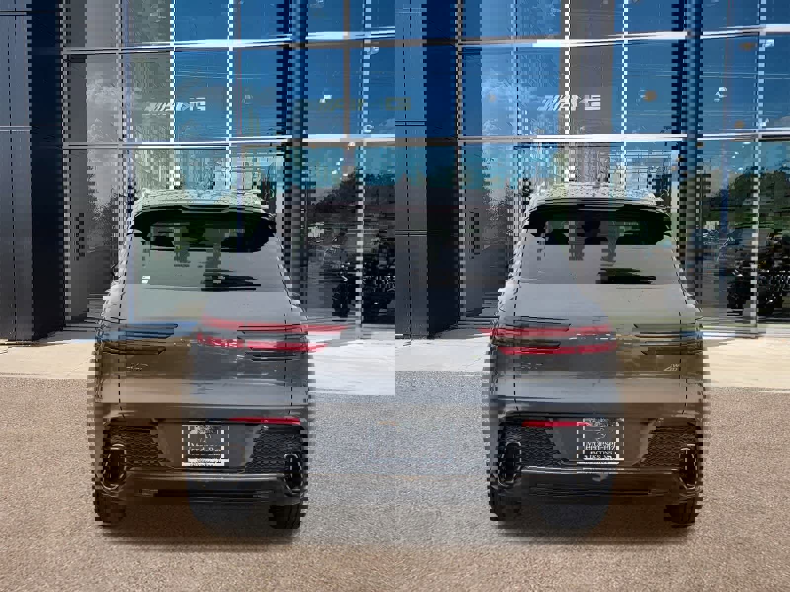 Used 2022 Genesis GV70 2.5T w/ Advanced Package image 6