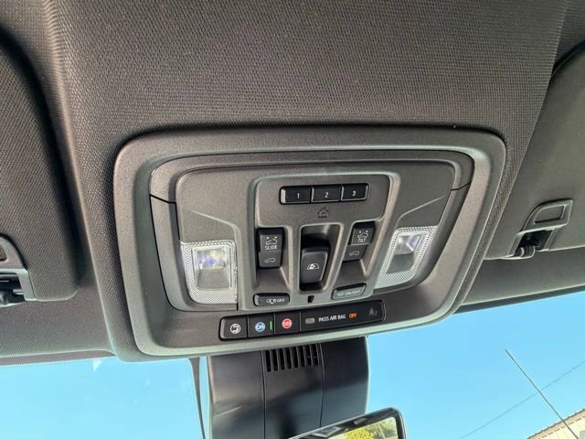 Used 2024 GMC Sierra 2500 AT4 w/ AT4 Premium Plus Package AWD/4WD image 20