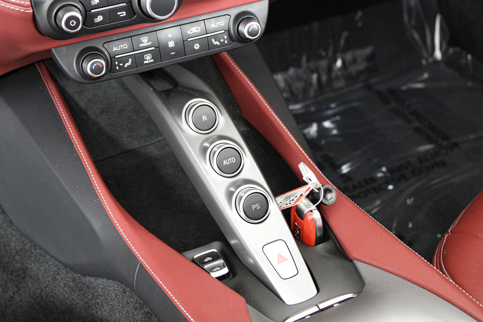 Certified 2022 Ferrari Portofino M RWD image 40