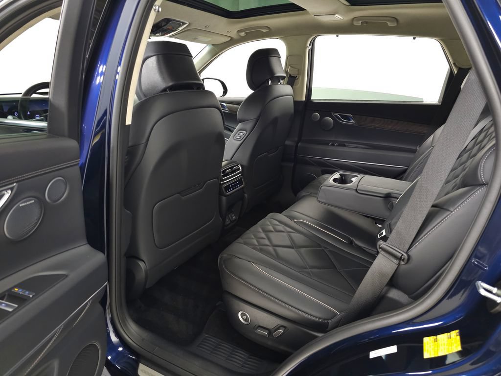 Used 2025 Genesis GV80 3.5T Prestige AWD/4WD image 39