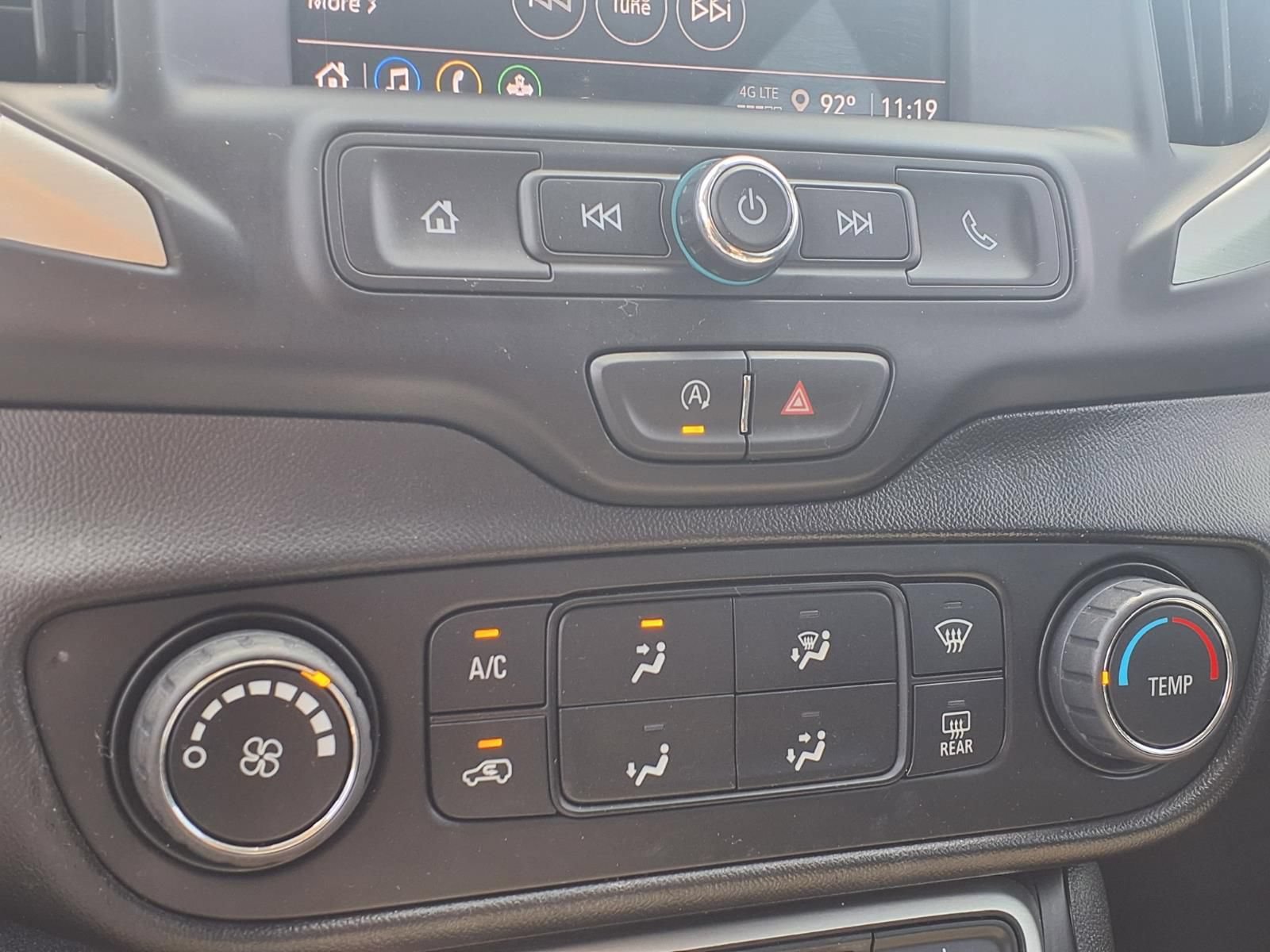 Used 2024 GMC Terrain SLE FWD image 9