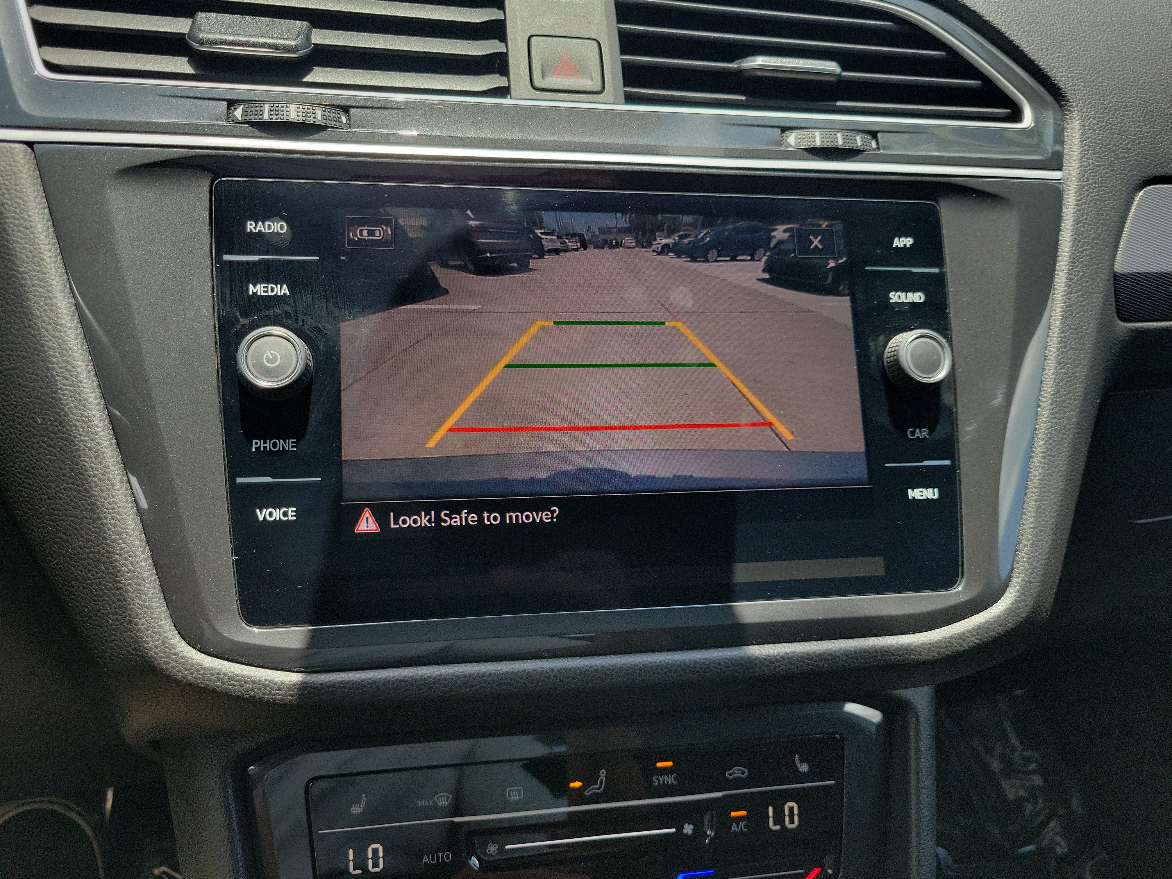 Certified 2023 Volkswagen Tiguan SE R-Line FWD image 20