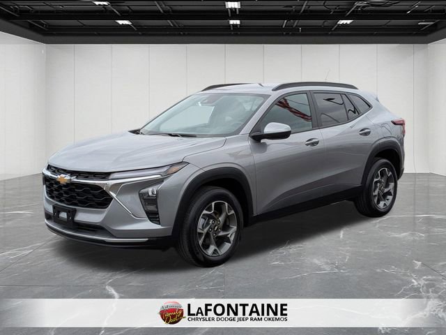 Used 2025 Chevrolet Trax LT w/ LT Convenience Package image 1