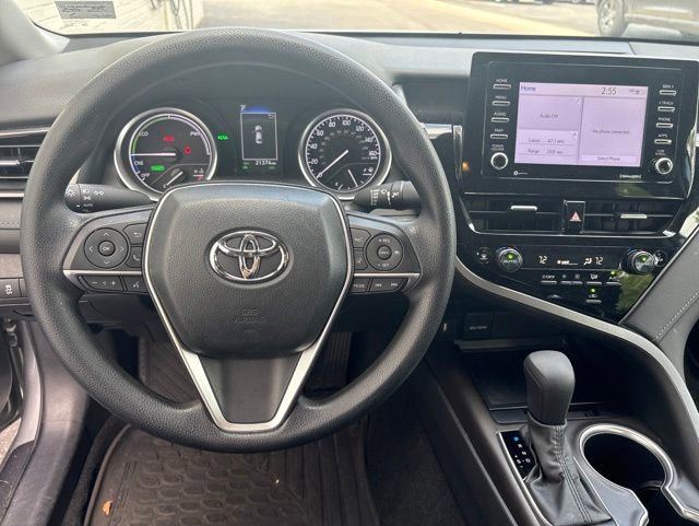 Used 2023 Toyota Camry LE FWD image 4