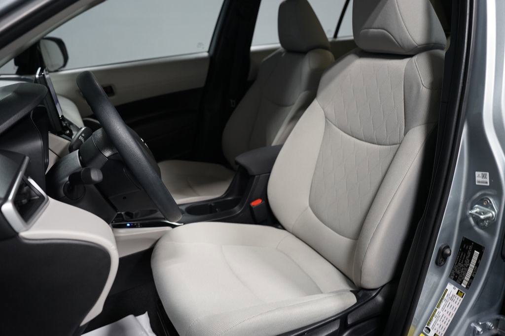 Certified 2024 Toyota Corolla Cross L image 24