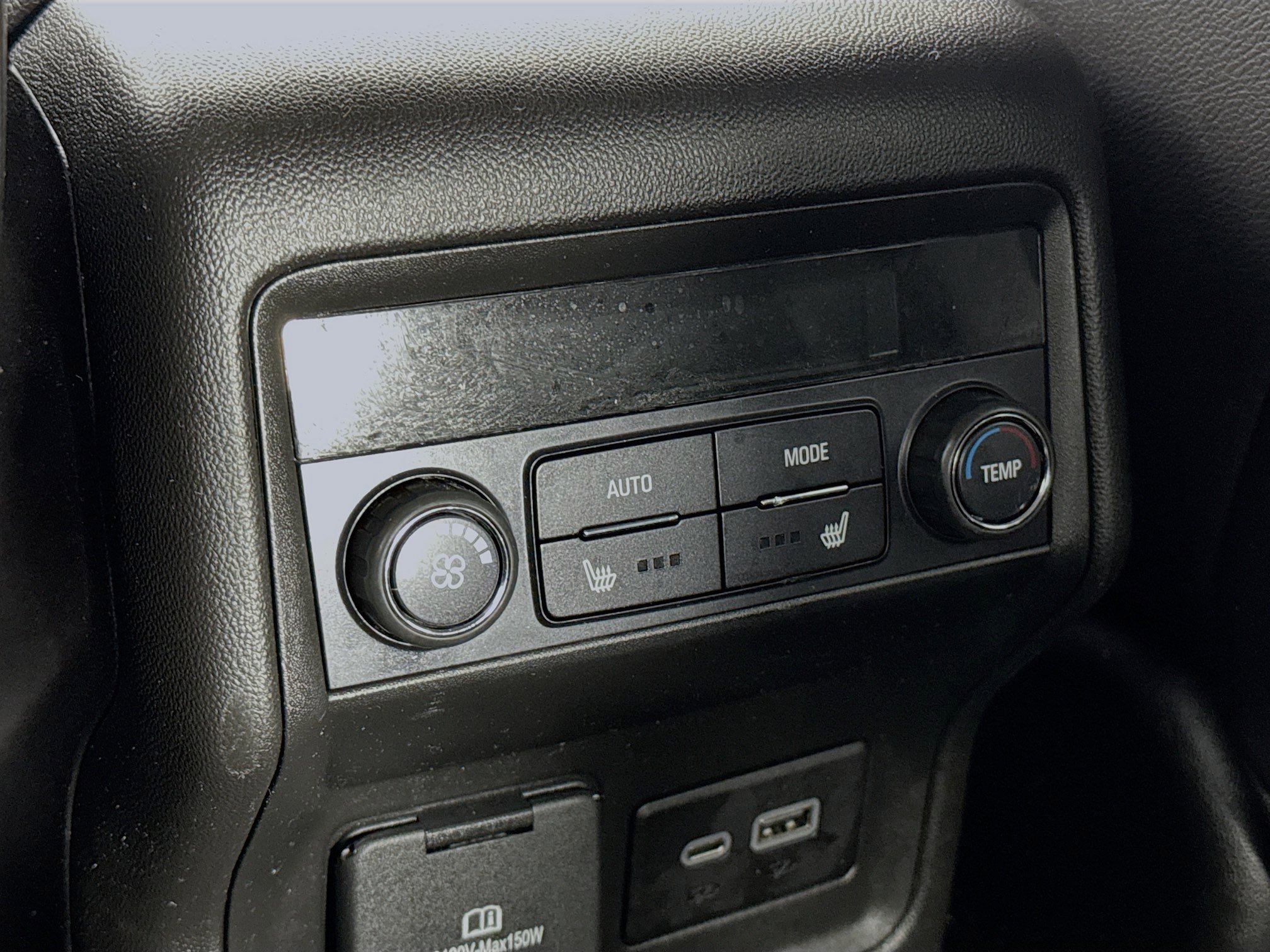 Used 2023 GMC Acadia AT4 w/ Technology Package image 26